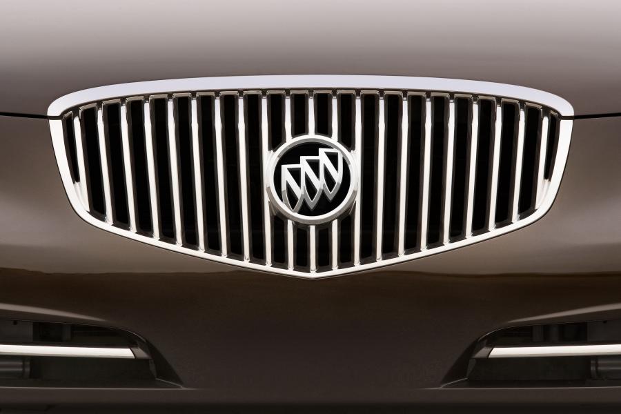  Buick Lucerne Super 2007 года  (фото 17 из 26)